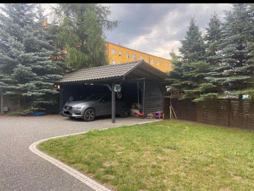 Red Rose Apartament -Parking -Taras- Faktura Vat Kielce Eksteriør bilde